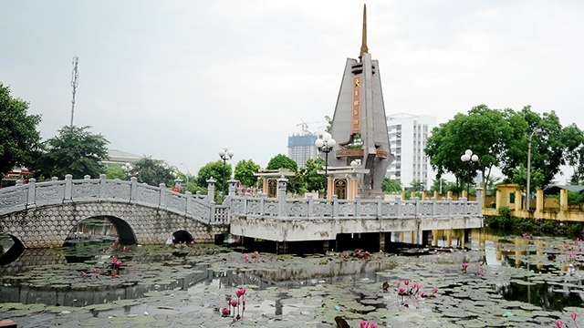 Đài tưởng niệm Liệt sĩ xã Tứ Hiệp, Hà Nội