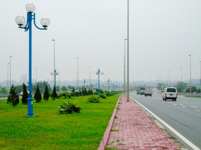 Địa chỉ mua đèn sân vườn giá rẻ uy tín tại Hà Nội? 1