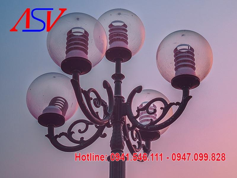 Các mẫu Cột đèn sân vườn 5 bóng được khách hàng ưa chuộng tại Ánh Sáng Việt